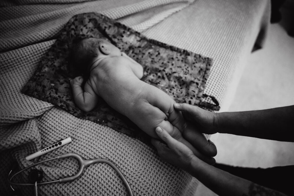 Newborn baby exam at homebirth